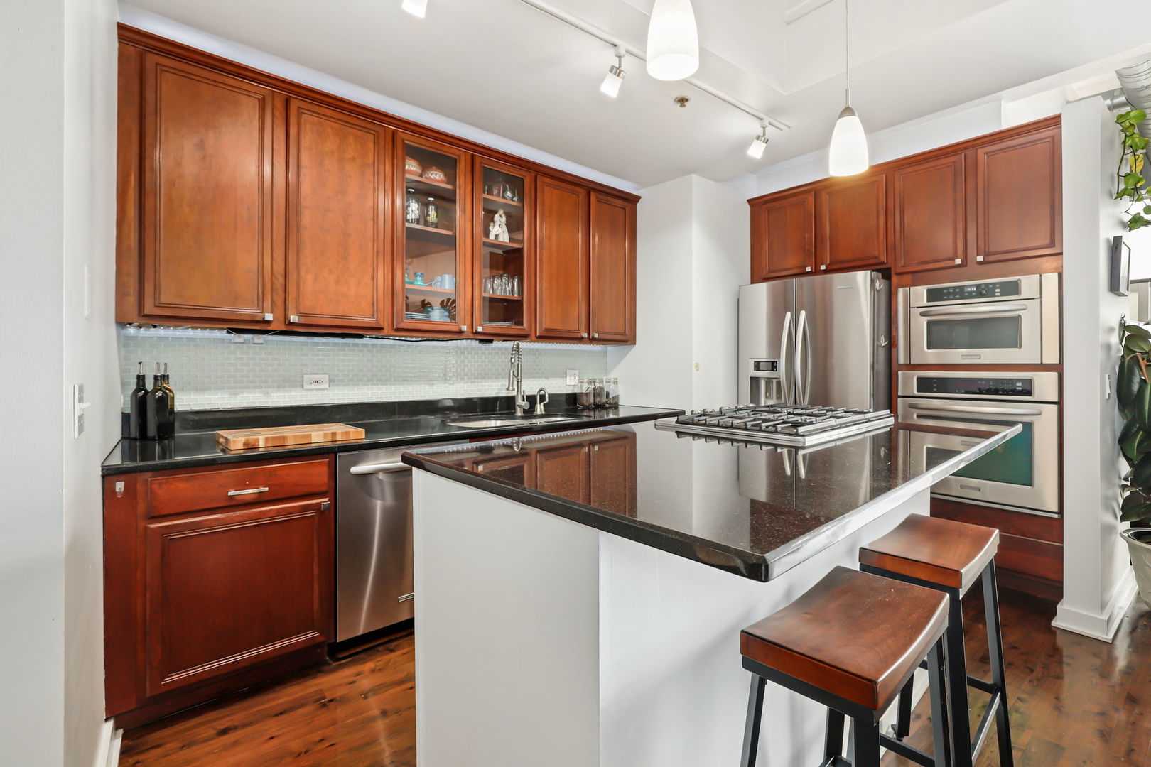 1530 S State Street Unit: 1128