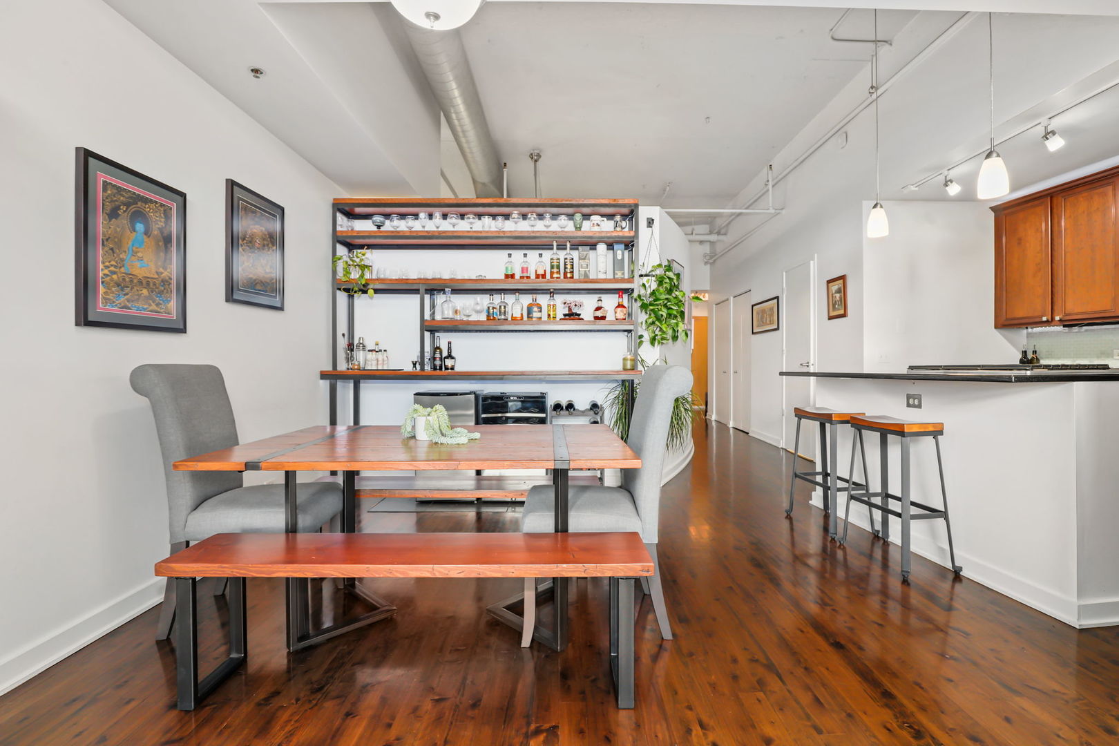 1530 S State Street Unit: 1128