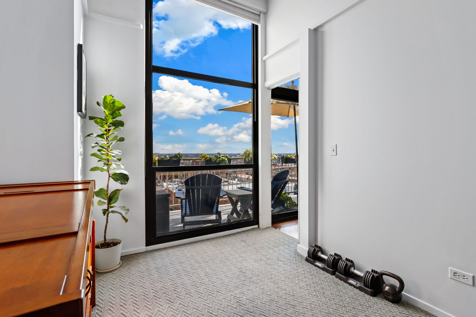 1530 S State Street Unit: 1128