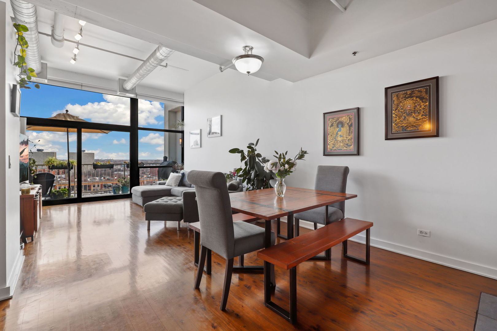 1530 S State Street Unit: 1128