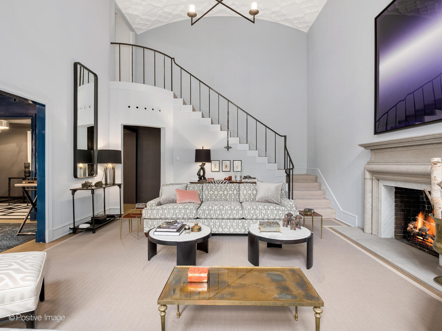 20 E Cedar Street Unit: 2D