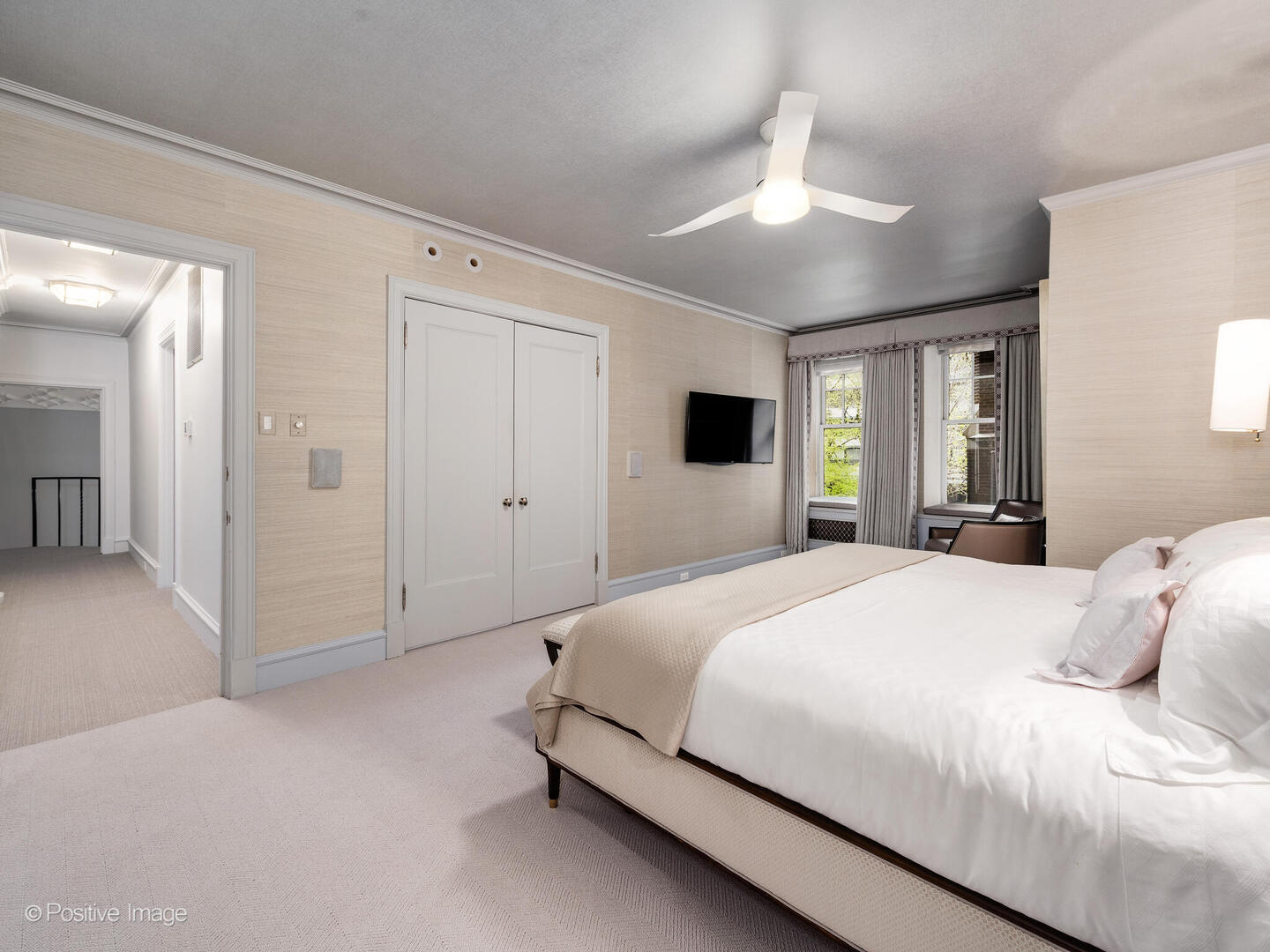 20 E Cedar Street Unit: 2D