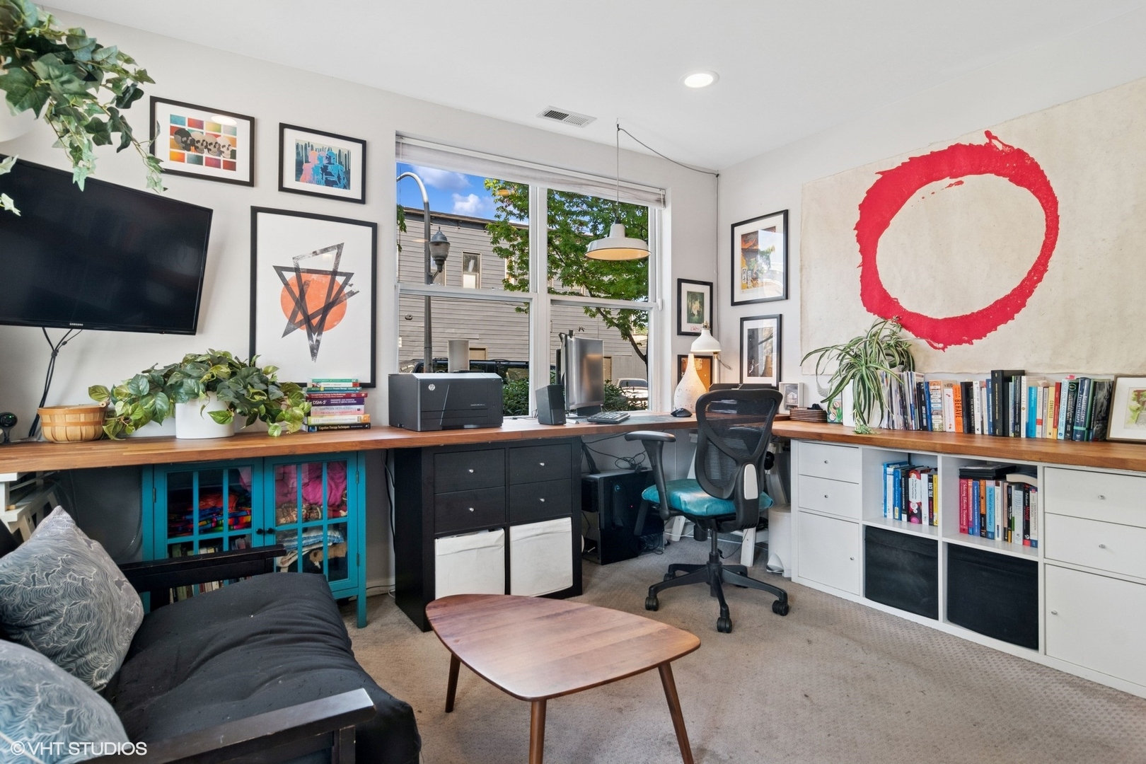 3524 W BELMONT Avenue