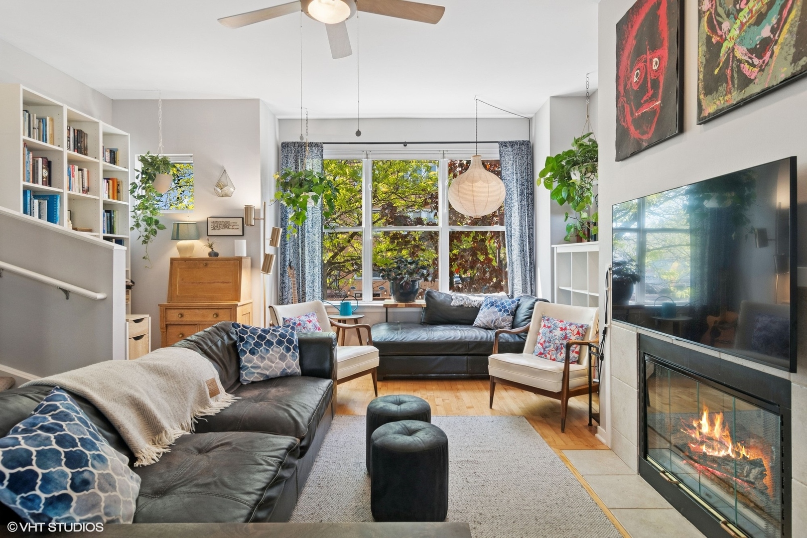 3524 W BELMONT Avenue