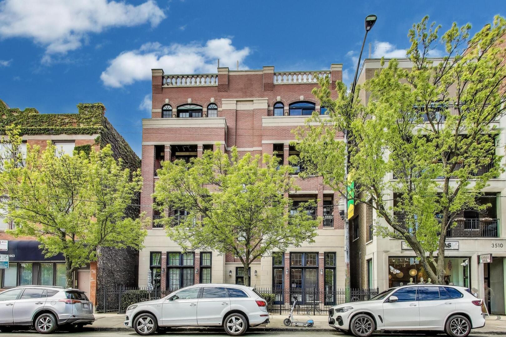 3506 N Southport Avenue Unit: 1N