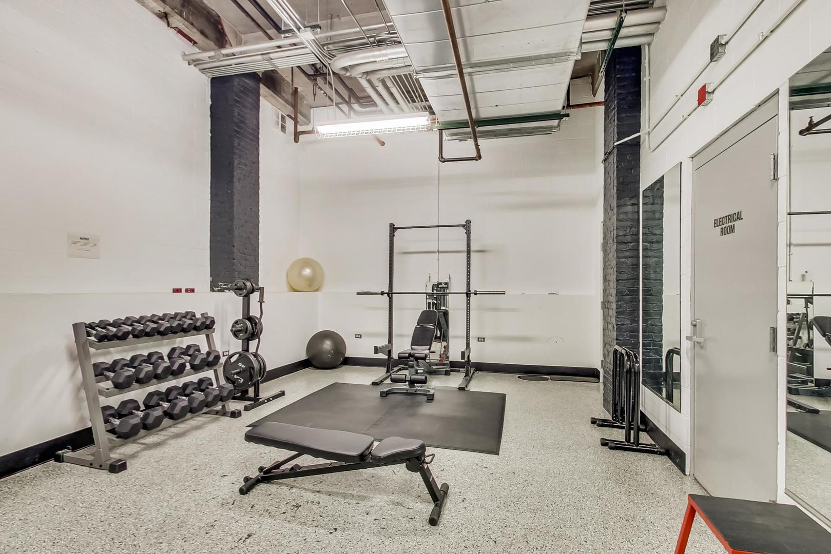 770 W Gladys Avenue Unit: 204