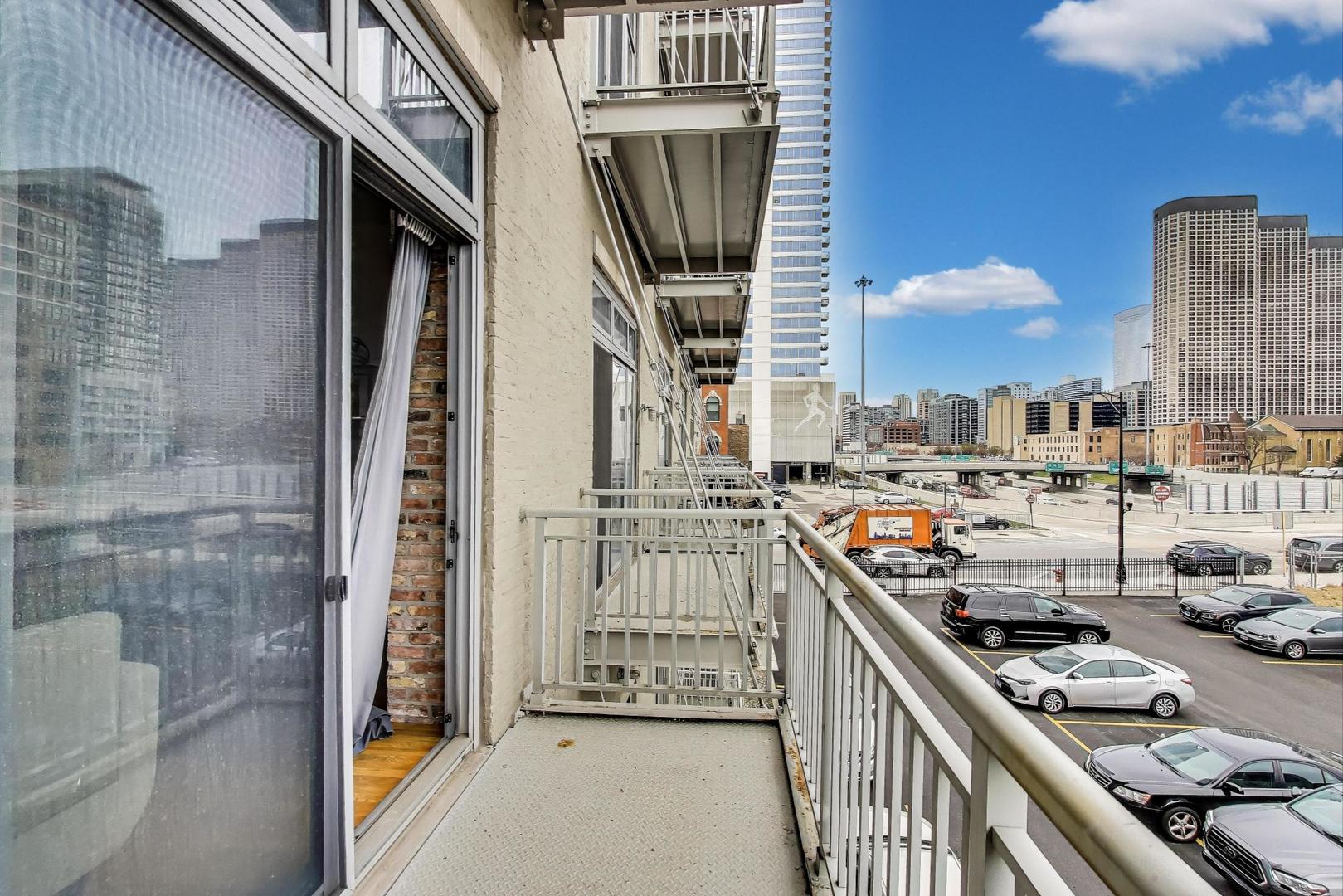 770 W Gladys Avenue Unit: 204