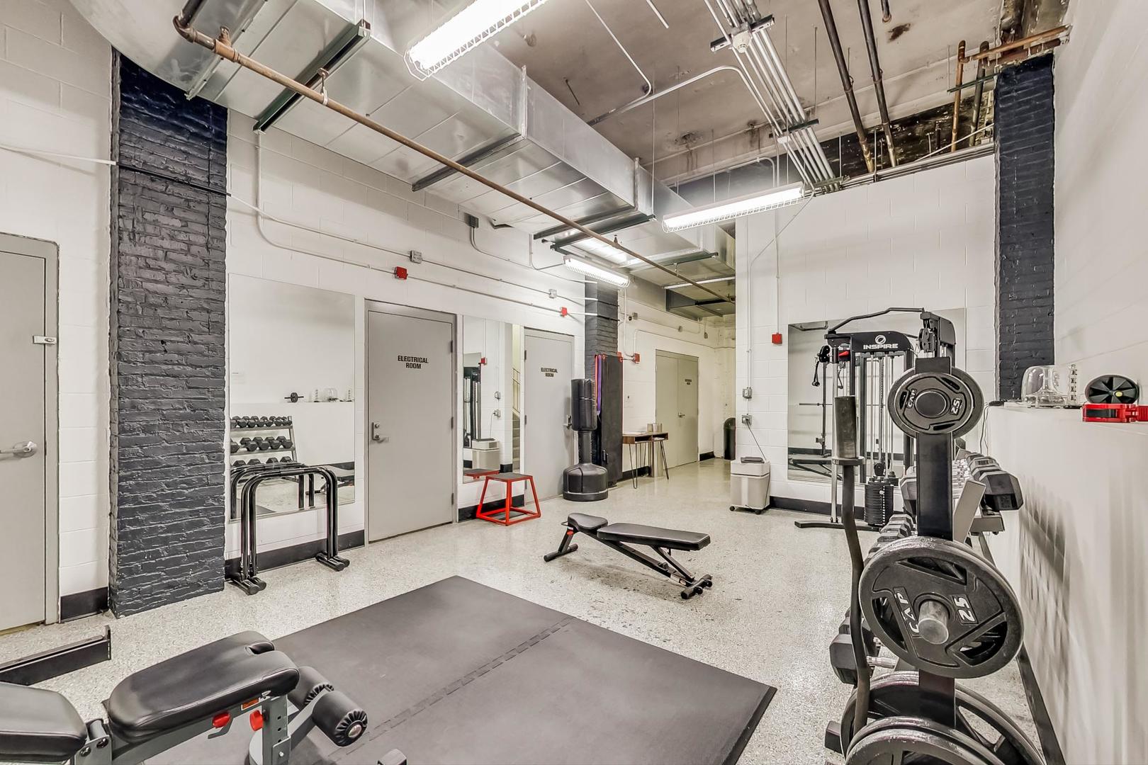 770 W Gladys Avenue Unit: 204