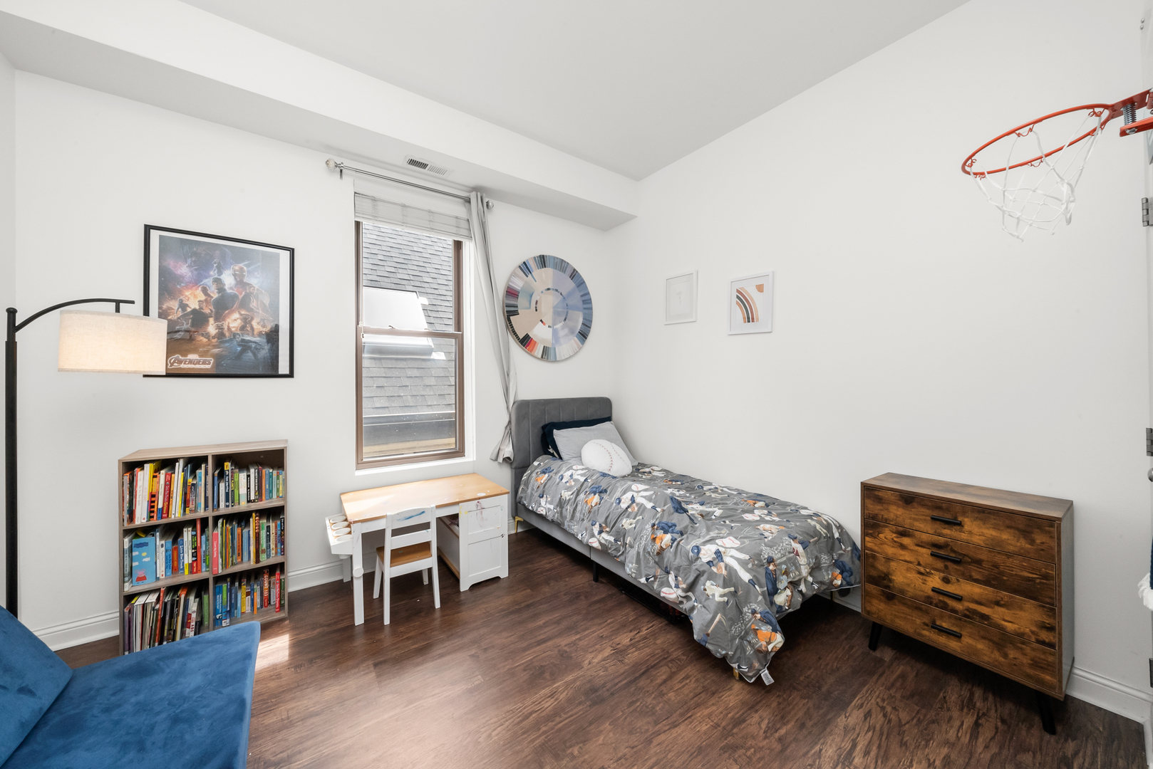 3055 N Seminary Avenue Unit: 3S