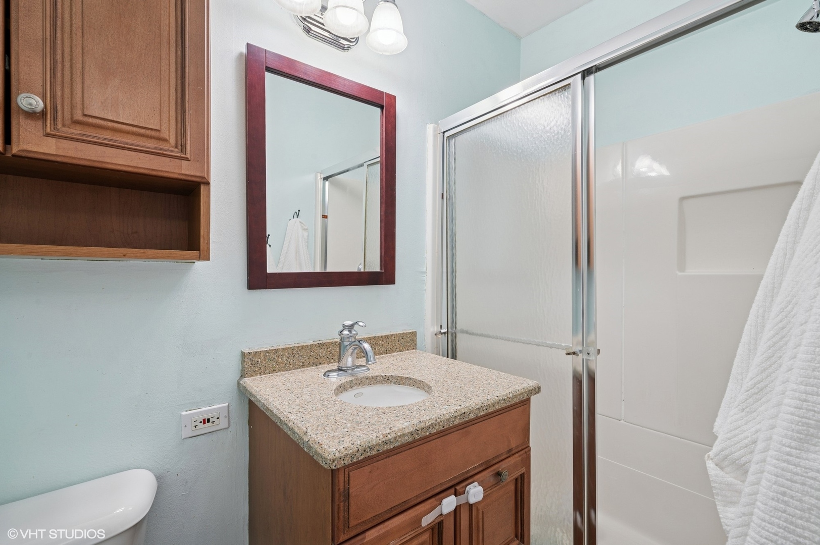 5010 N Glenwood Avenue Unit: 1