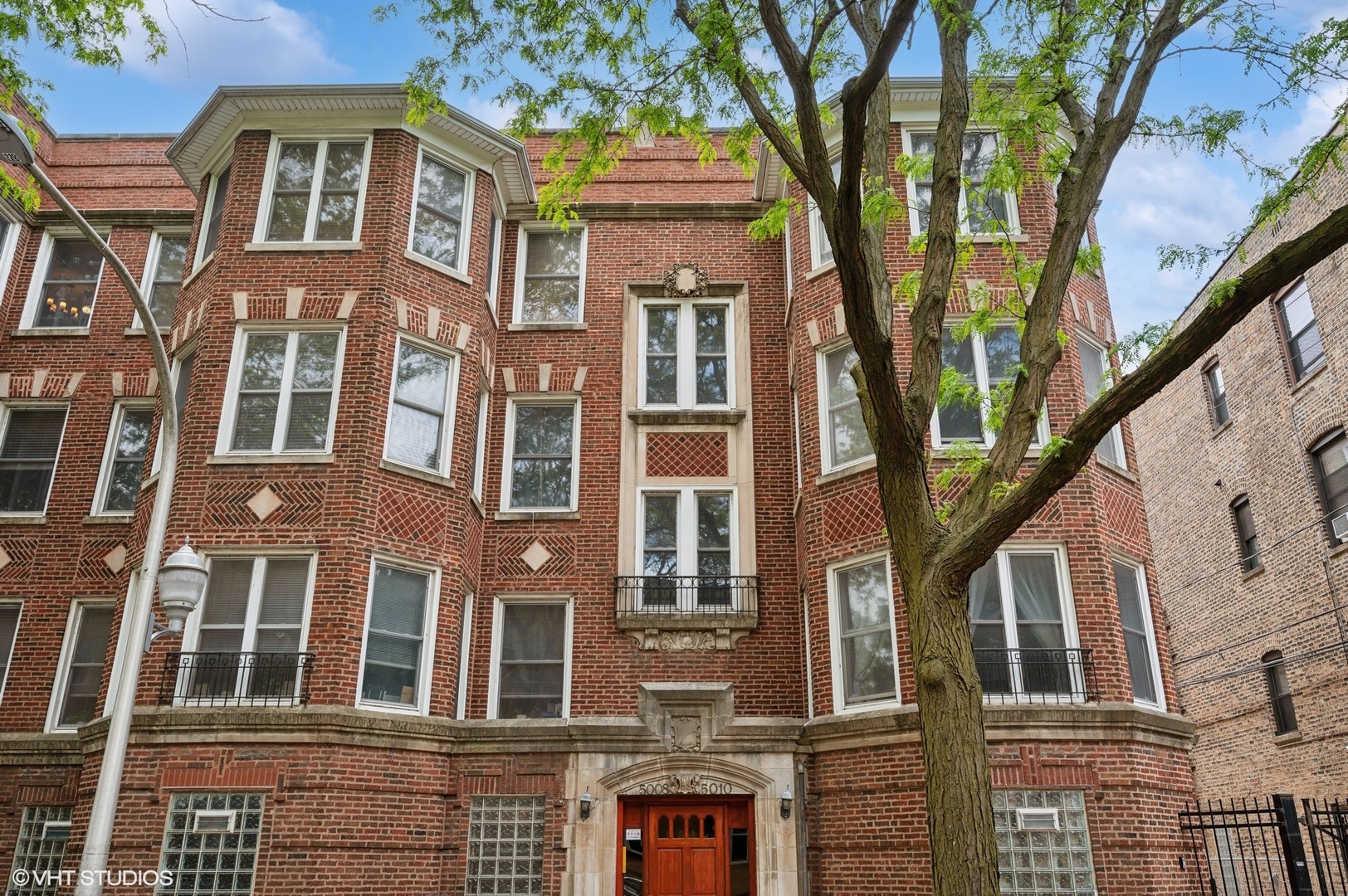 5010 N Glenwood Avenue Unit: 1