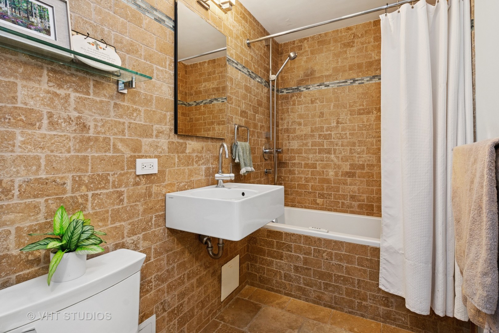 1340 N DEARBORN Street Unit: 14BC