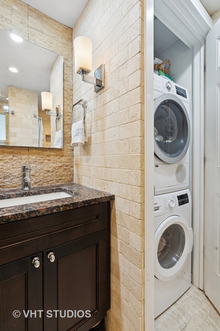 1340 N DEARBORN Street Unit: 14BC