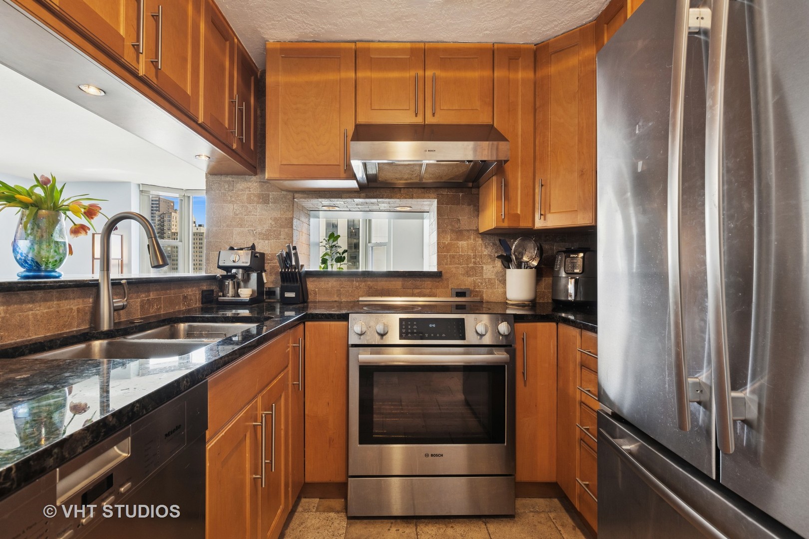 1340 N DEARBORN Street Unit: 14BC