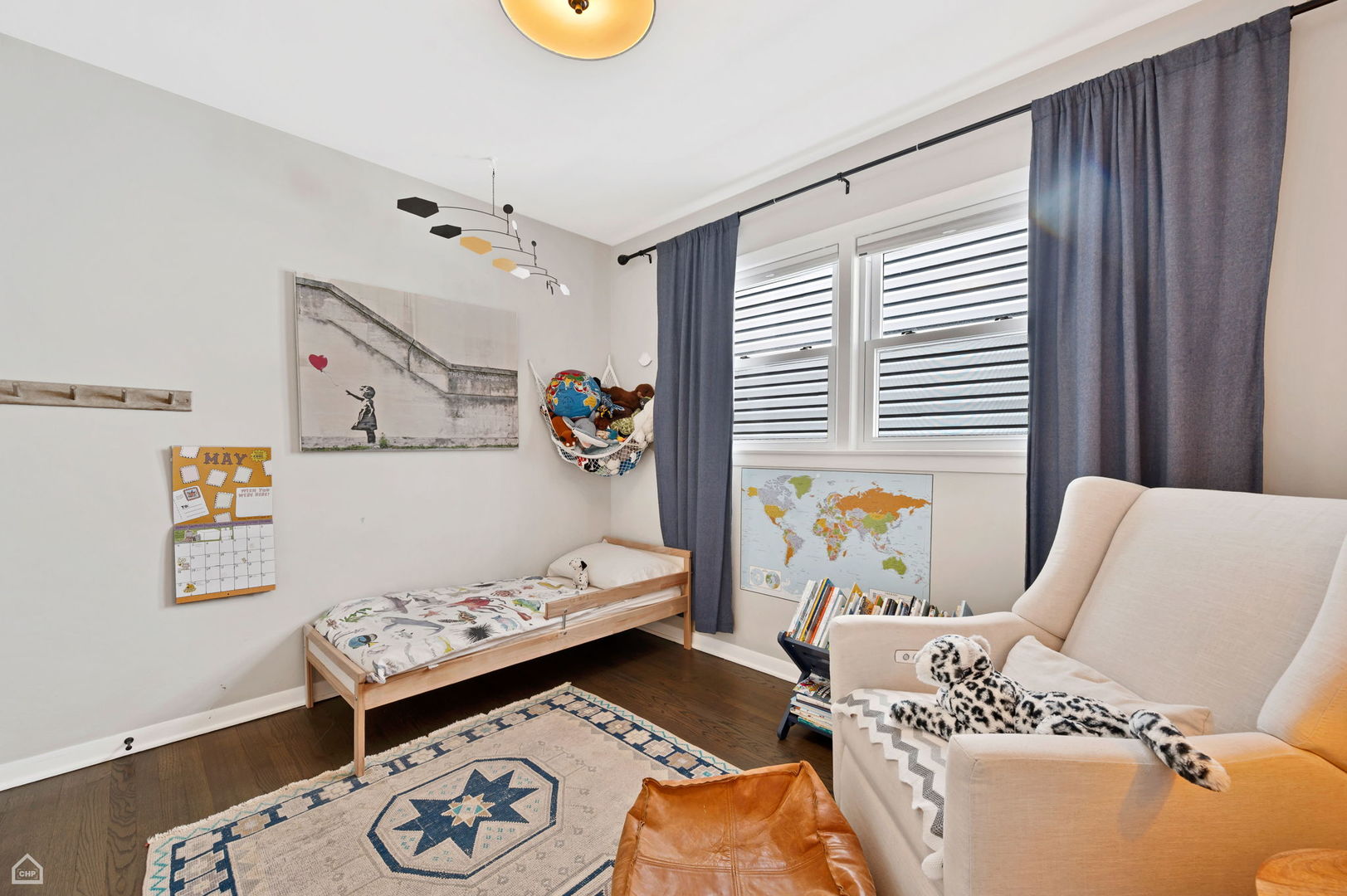 3753 N Francisco Avenue