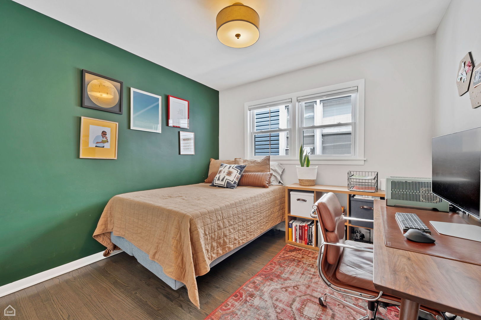 3753 N Francisco Avenue