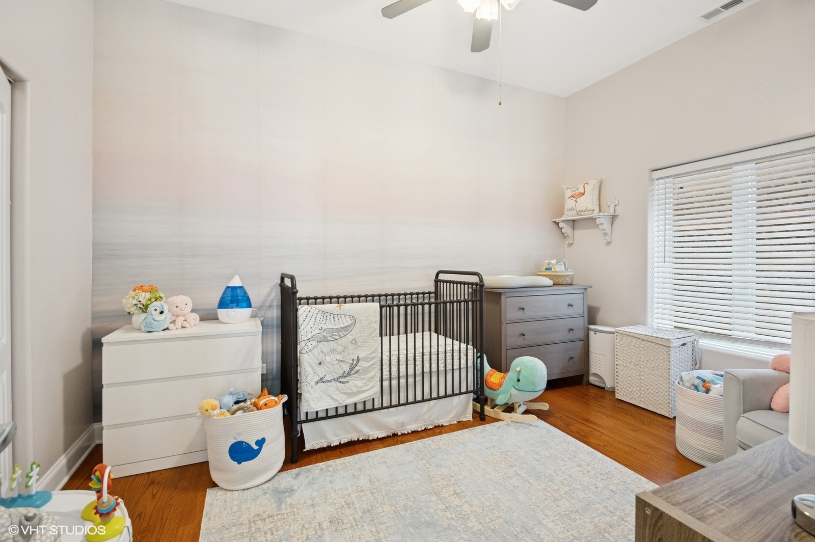 3709 N Elston Avenue Unit: 2