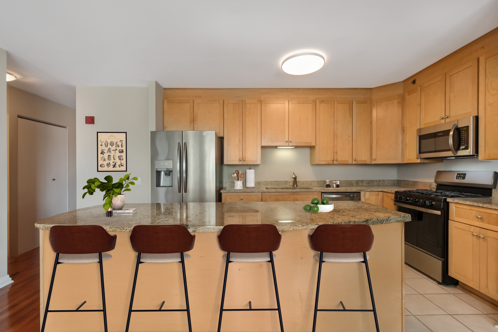 33 W Ontario Street Unit: 25H