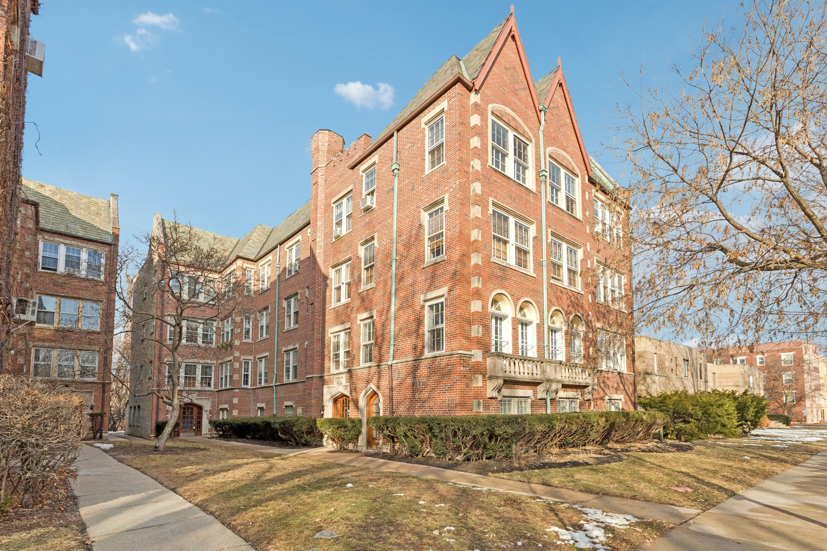 817 BRUMMEL Street Unit: 2N