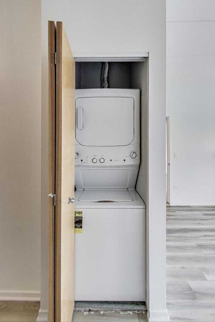 1430 S Michigan Avenue Unit: 311