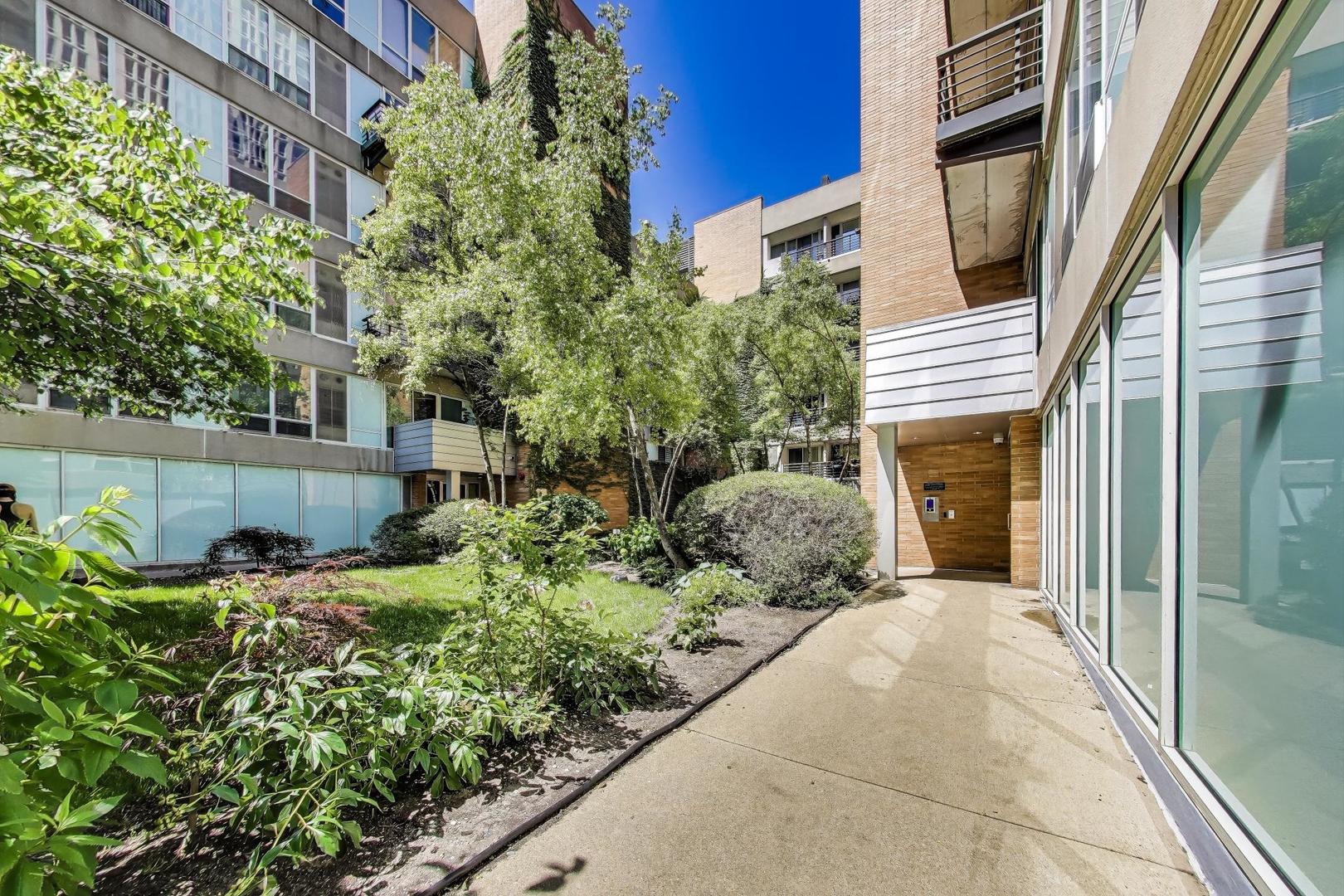 1430 S Michigan Avenue Unit: 311