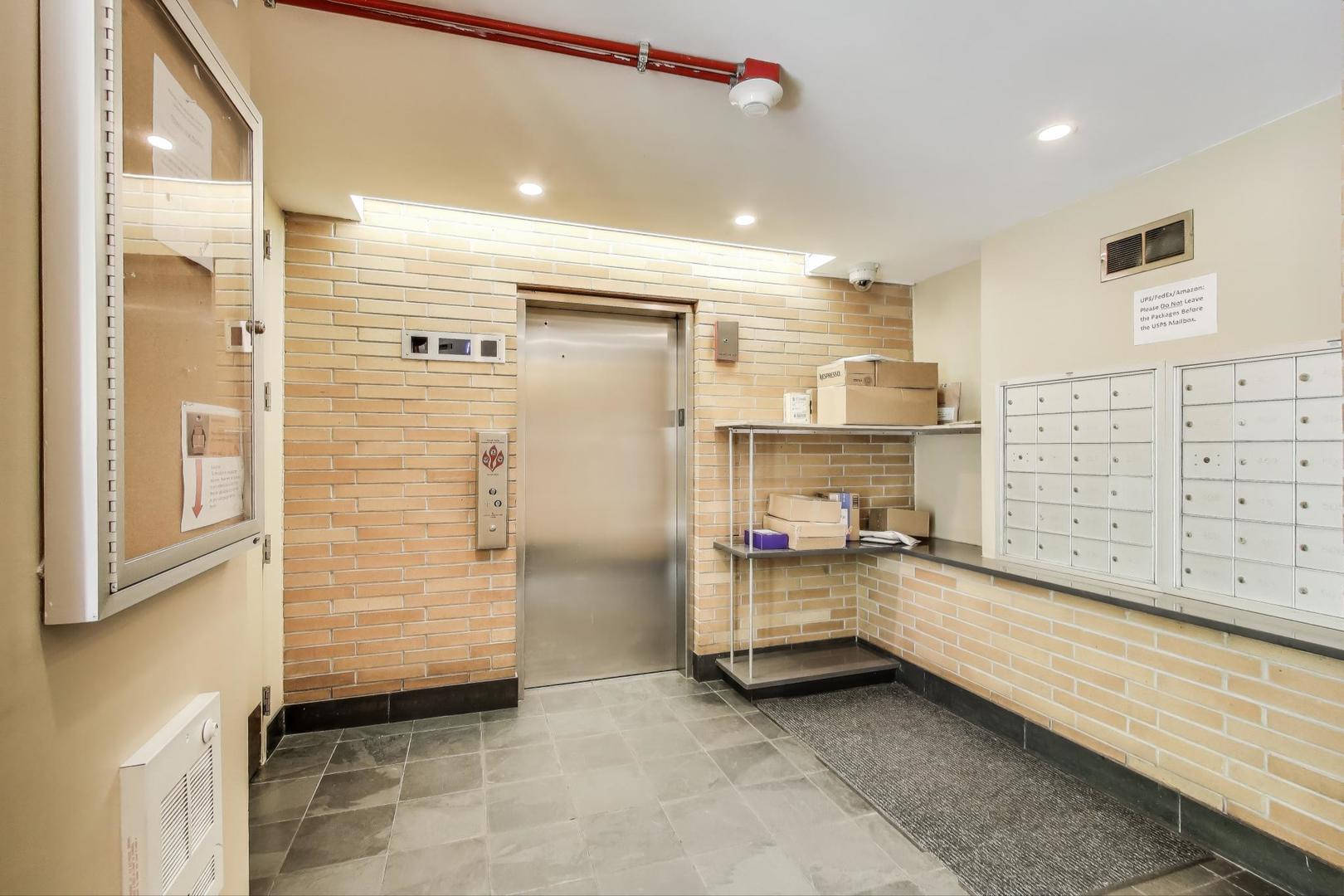 1430 S Michigan Avenue Unit: 311