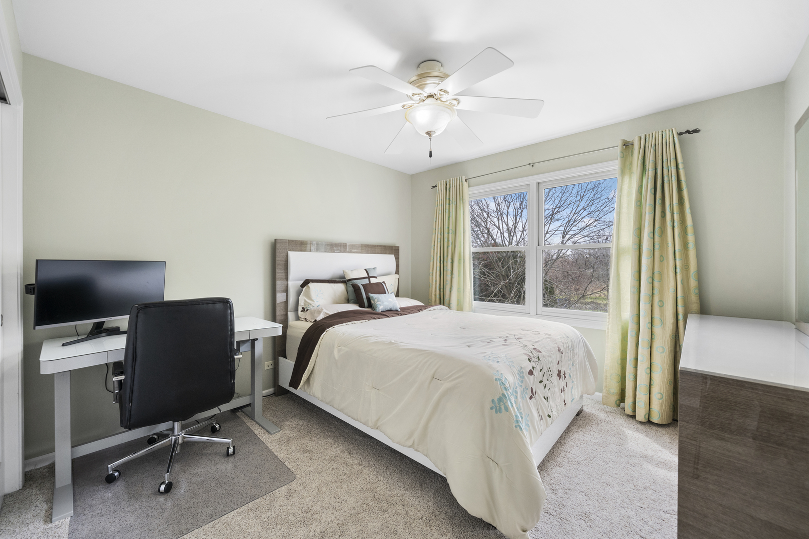 2008 Snow Creek Road