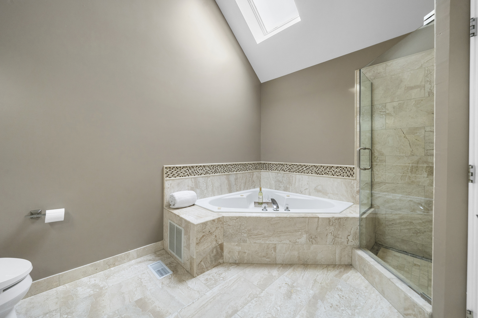 2008 Snow Creek Road