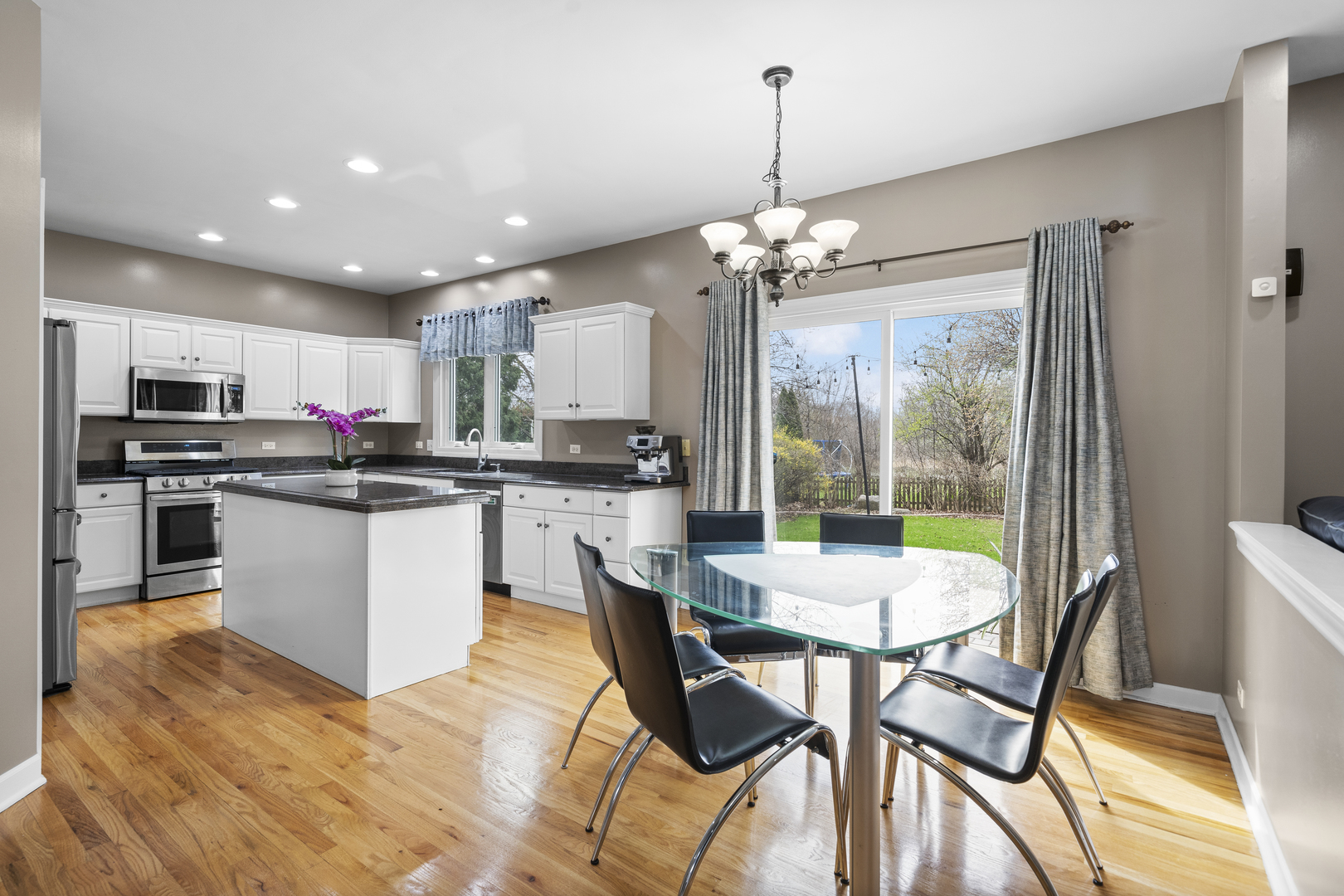 2008 Snow Creek Road