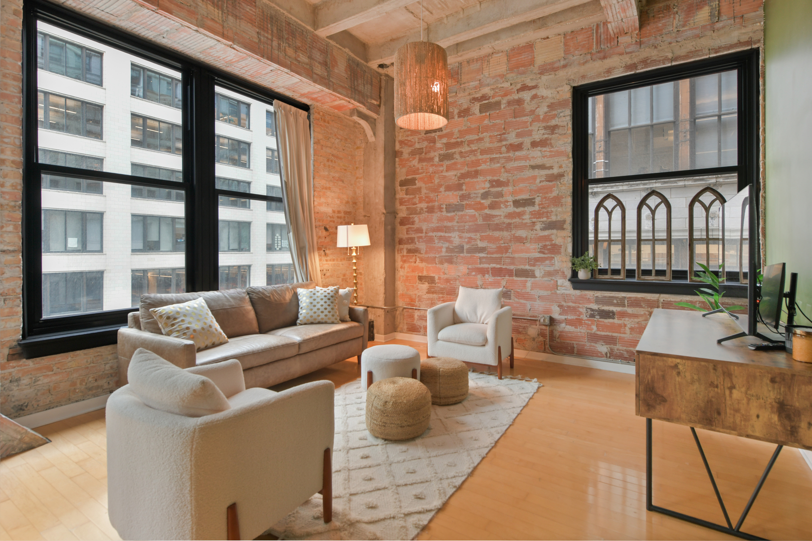 20 N State Street Unit: 805