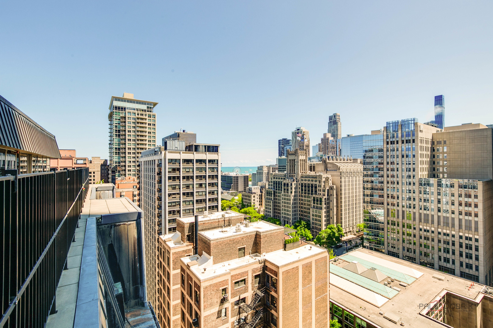 201 E Chestnut Street Unit: 3C