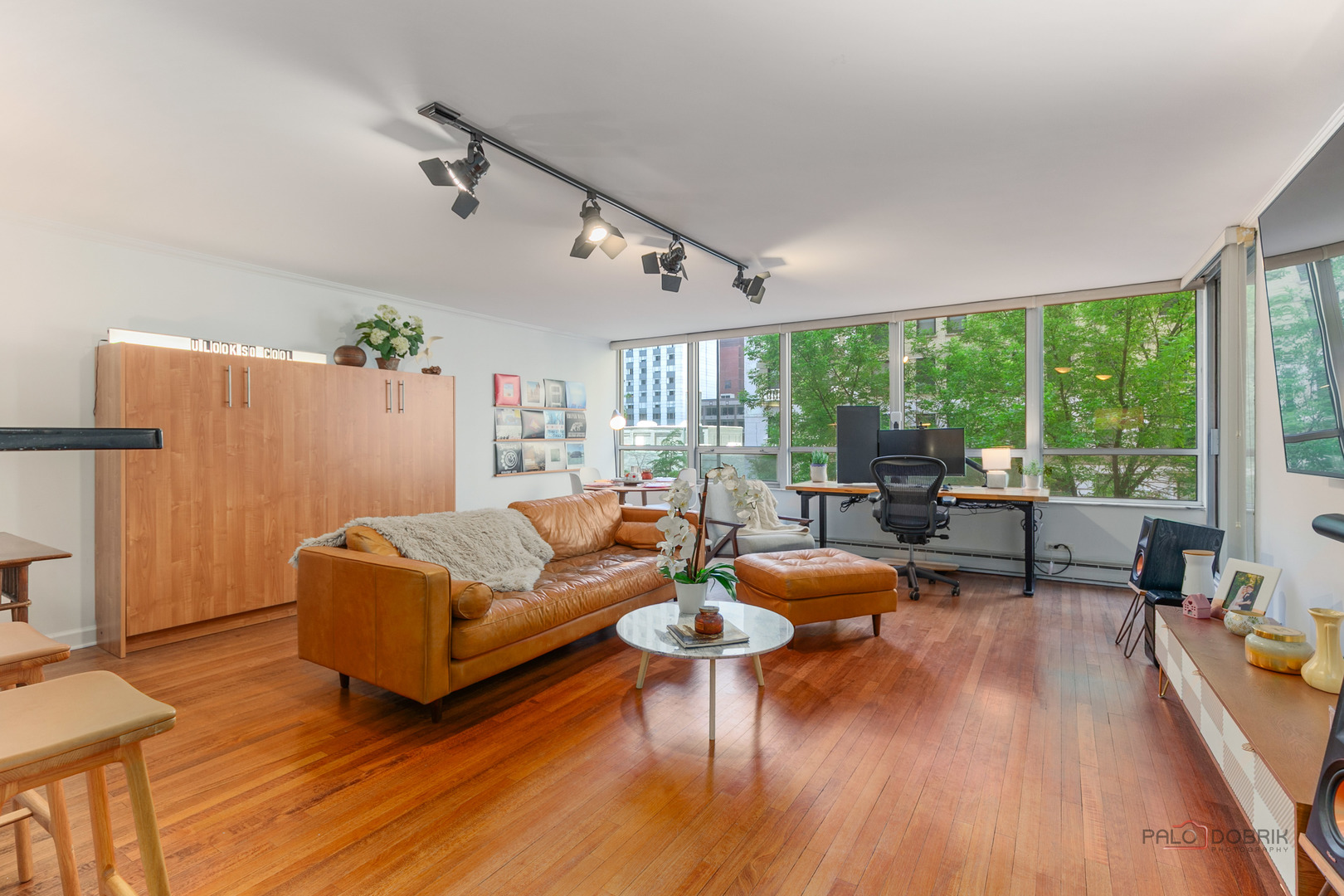 201 E Chestnut Street Unit: 3C