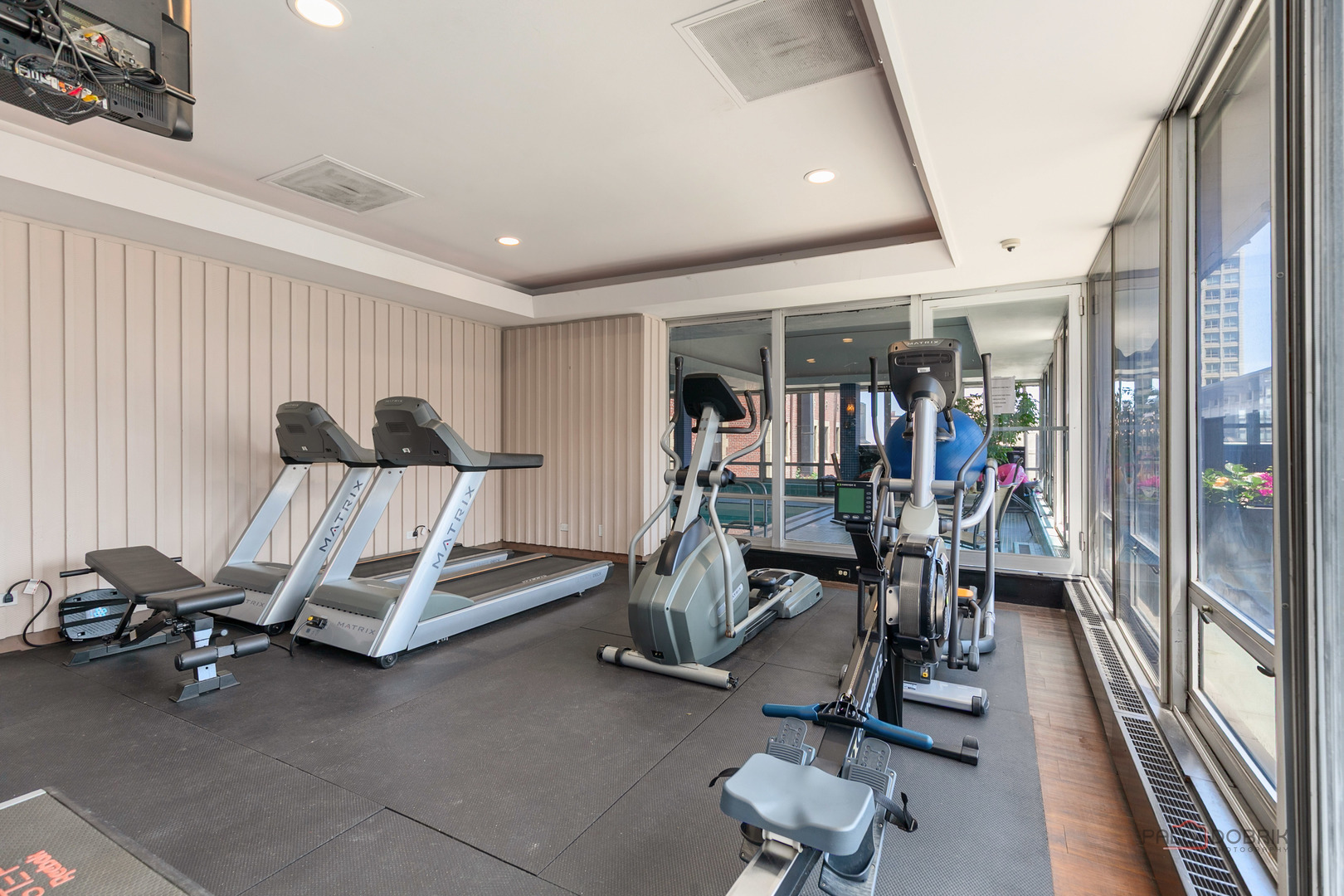 201 E Chestnut Street Unit: 3C