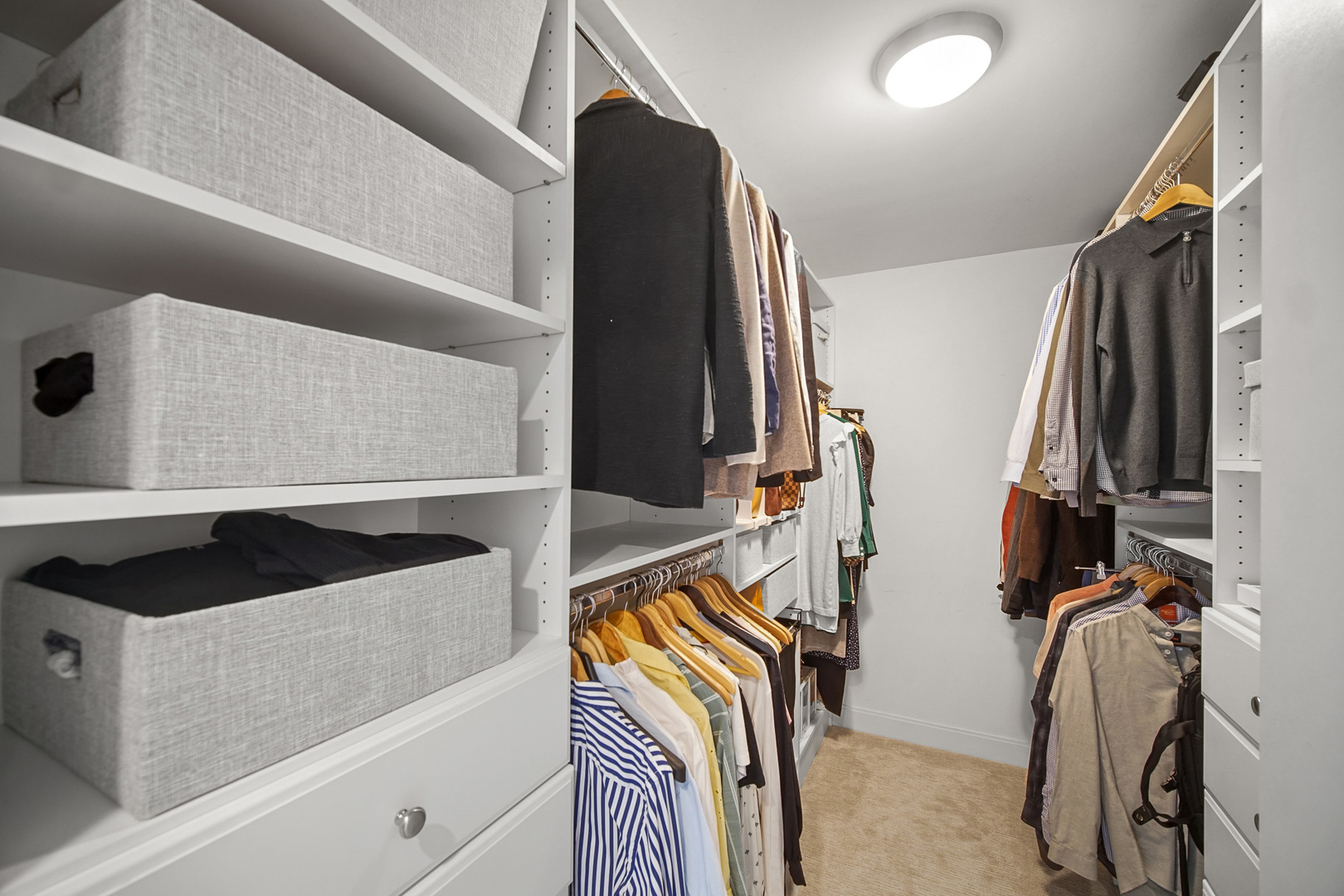 340 E RANDOLPH Street Unit: 1304