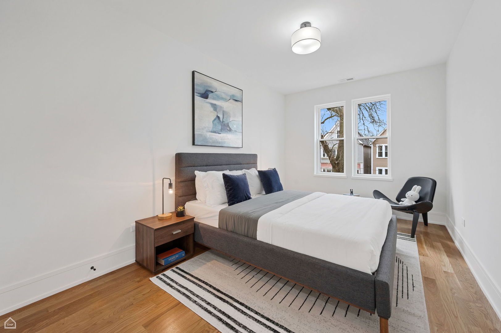 2622 W Cortland Street