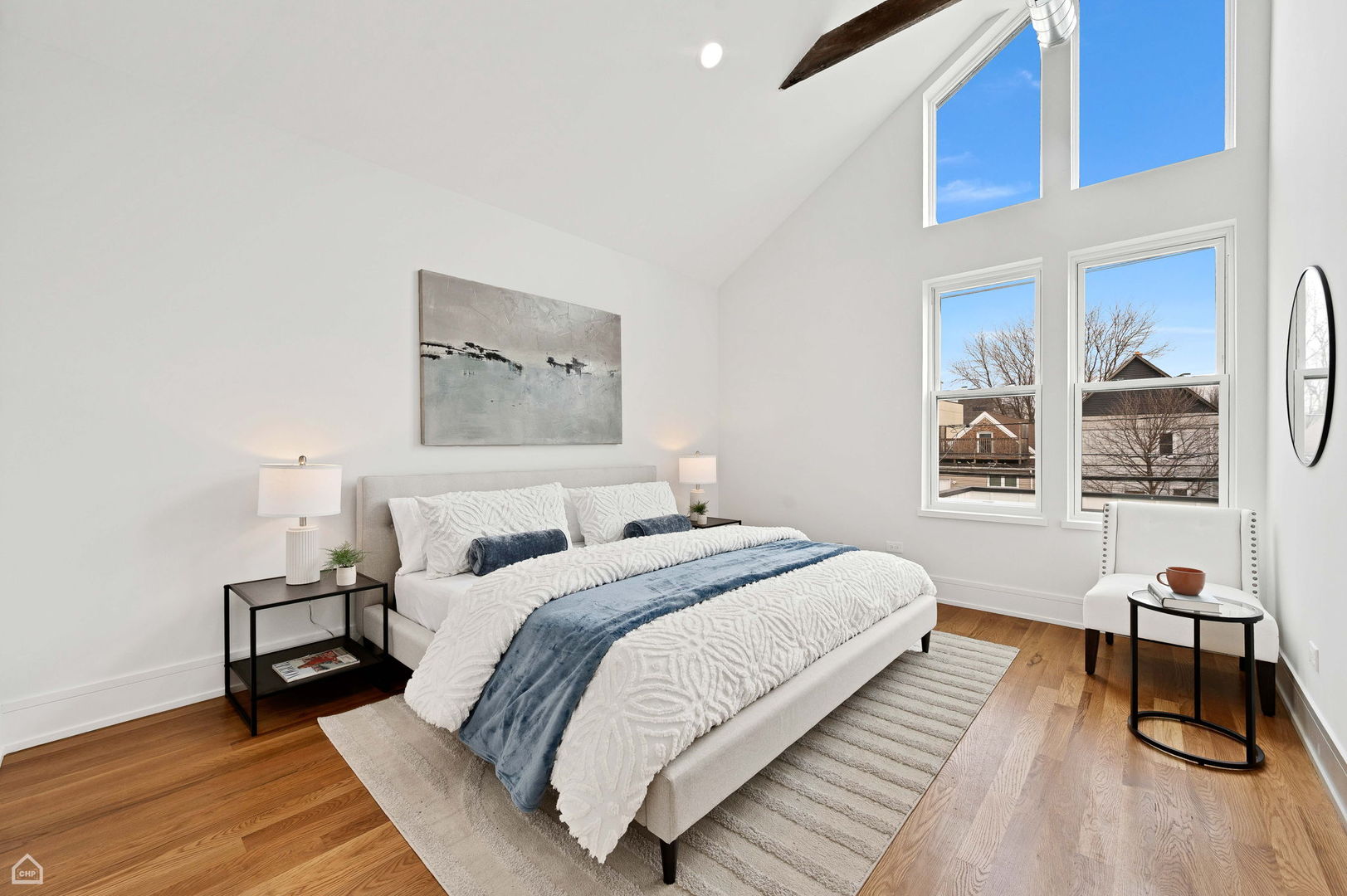 2622 W Cortland Street