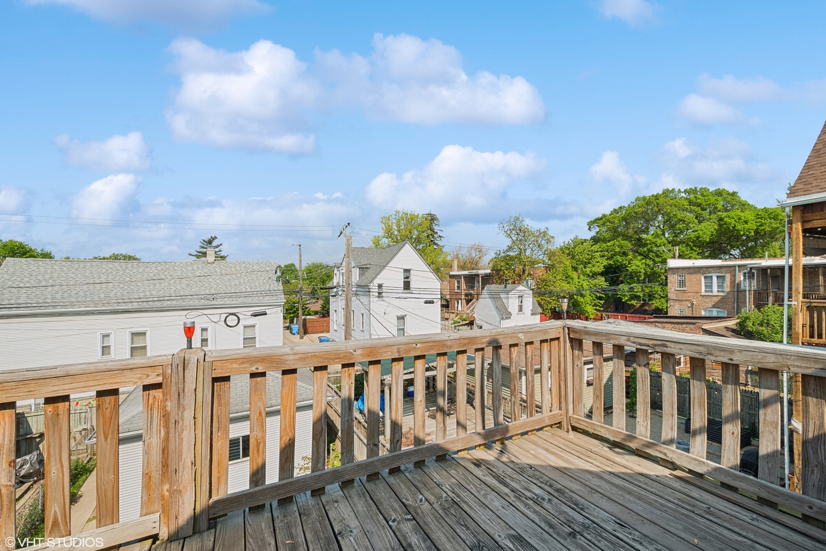 3344 N Kildare Street