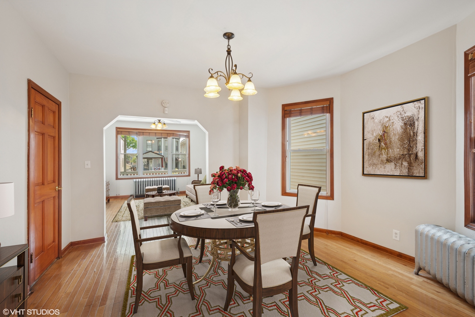 3344 N Kildare Street