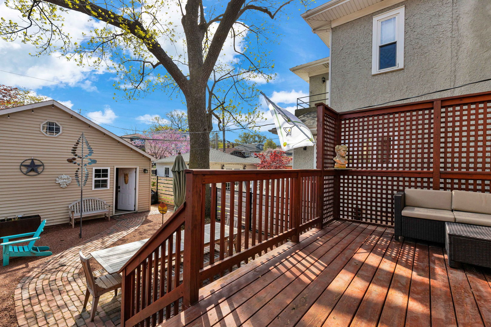 4443 N Francisco Avenue