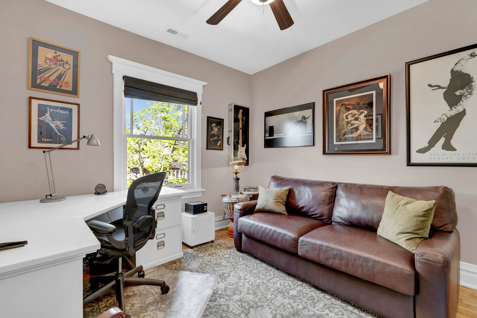 4443 N Francisco Avenue