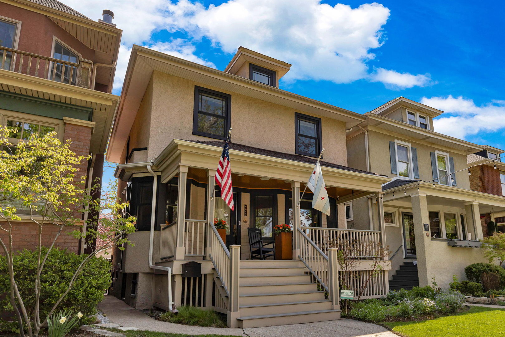 4443 N Francisco Avenue