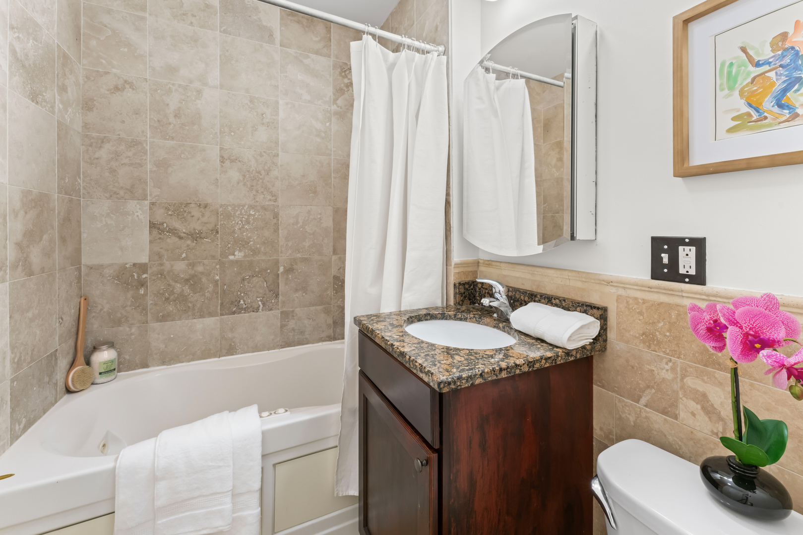 7029 N GREENVIEW Avenue Unit: 2S