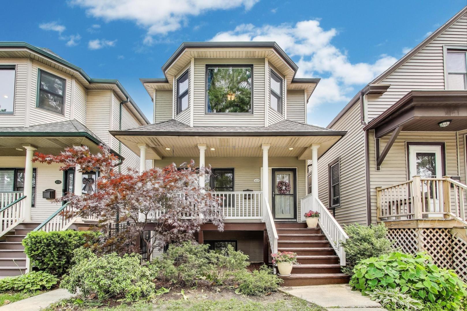 4229 N Albany Avenue