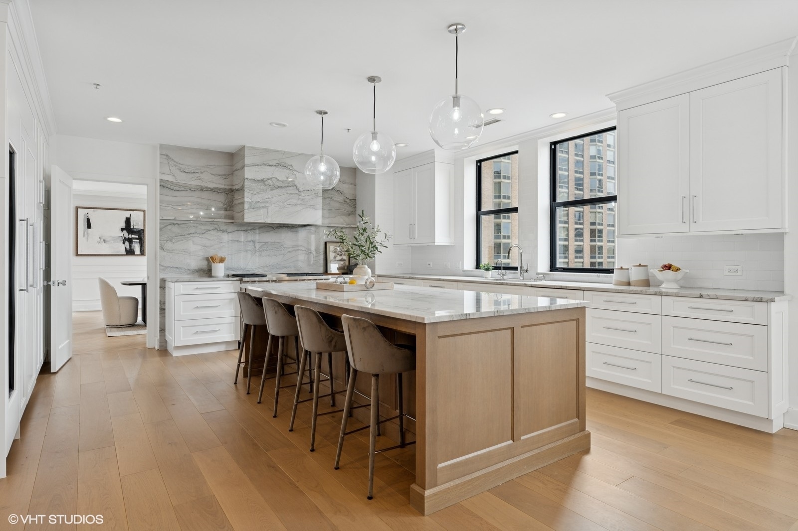 1155 N Dearborn Street Unit: 1301