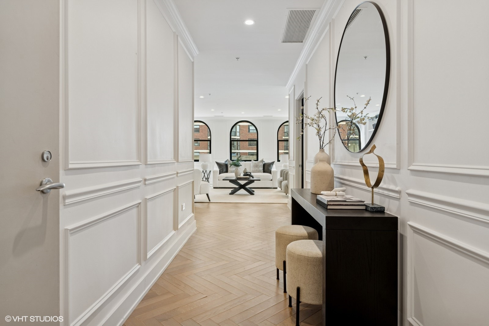 1155 N Dearborn Street Unit: 1301