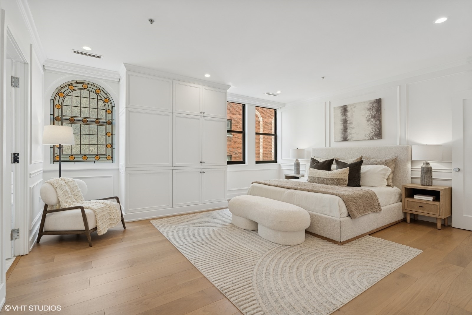 1155 N Dearborn Street Unit: 1301