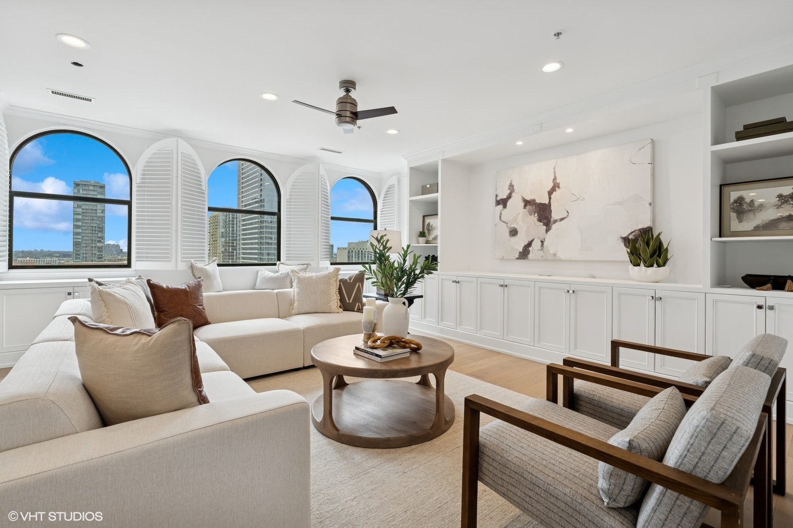 1155 N Dearborn Street Unit: 1301