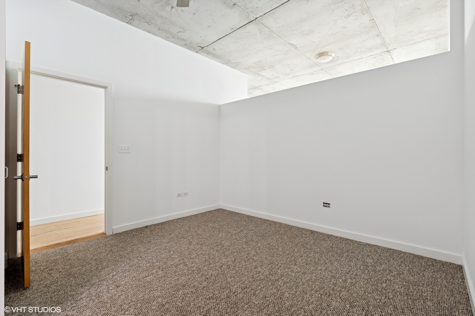 1720 S Michigan Avenue Unit: 3004