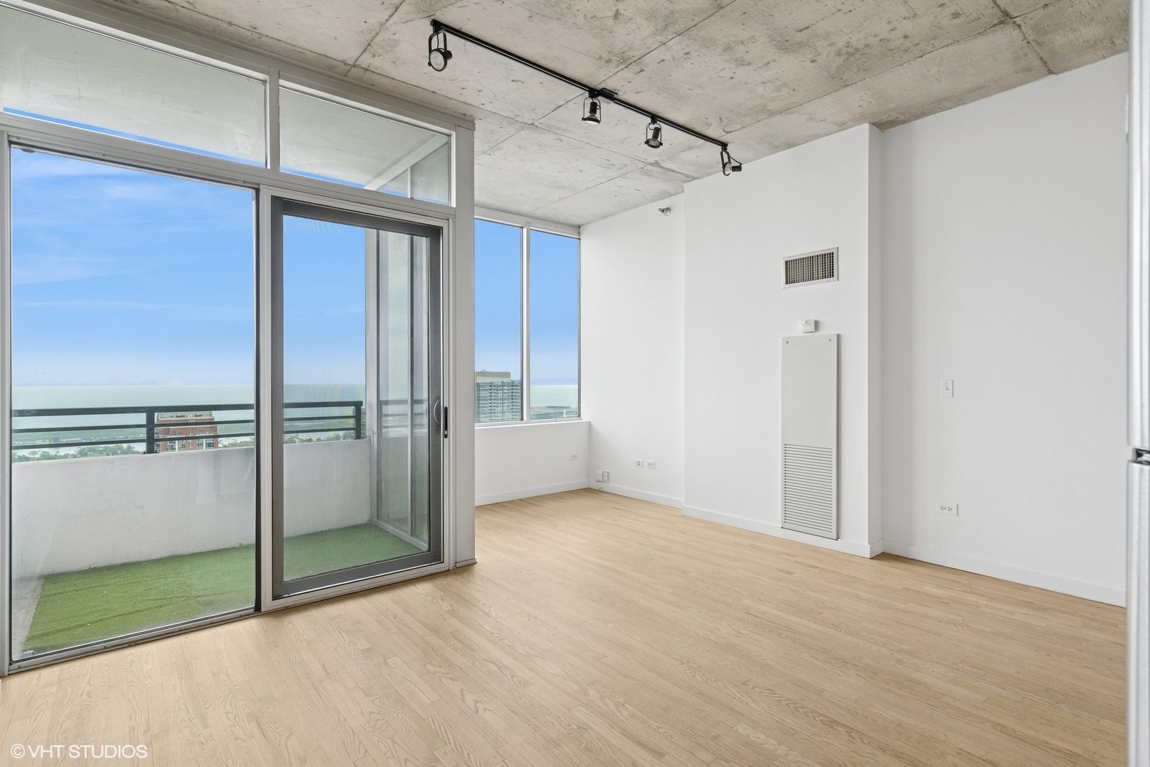 1720 S Michigan Avenue Unit: 3004