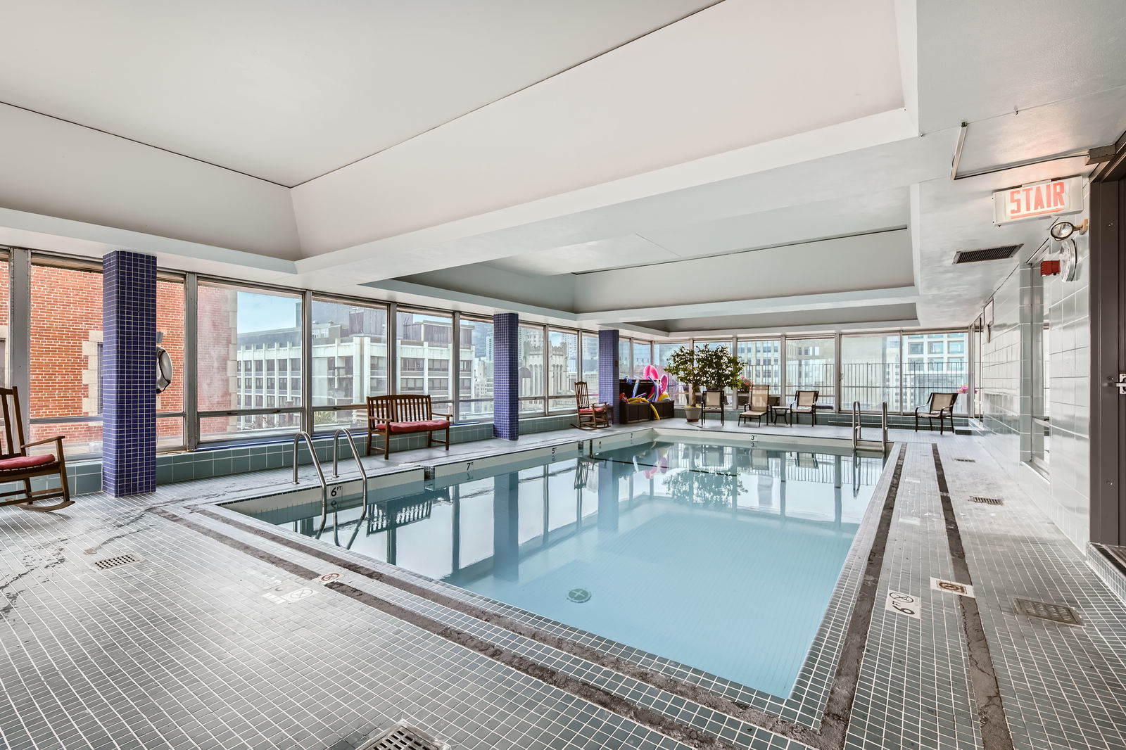 201 E Chestnut Street Unit: 20F